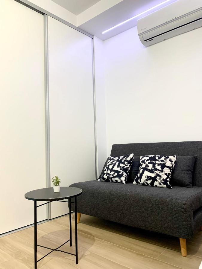 Apartamento Premium Con Piscina - Recepcion 24 Hs เบนัลมาเดนา ภายนอก รูปภาพ