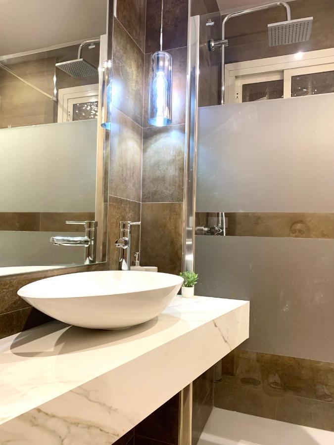 Apartamento Premium Con Piscina - Recepcion 24 Hs เบนัลมาเดนา ภายนอก รูปภาพ